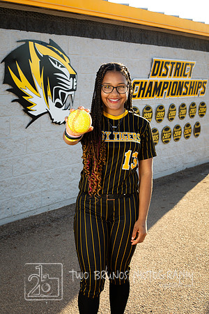 LADY TIGERS 2026-410219