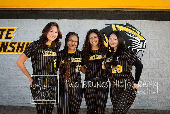 LADY TIGERS 2026-410254