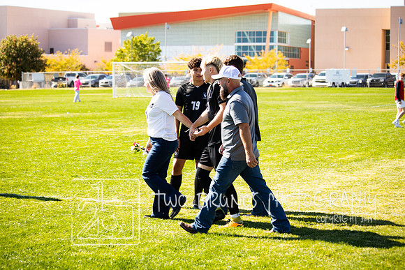 VVHS Soccer Senior Game-418749
