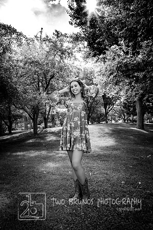 Melanie-4198-2