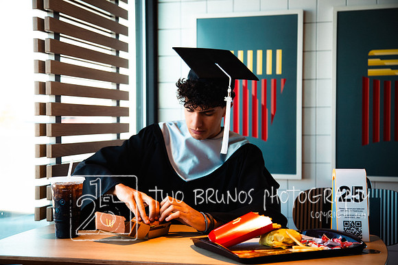 Cap and Gown 2025-413772-2