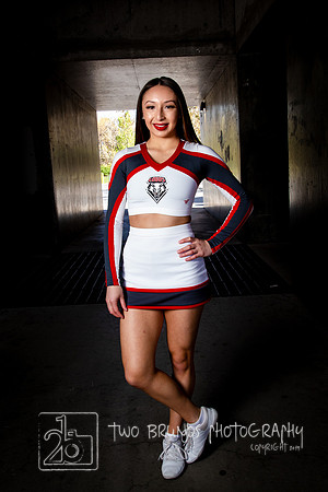 UNM Cheer 19-1323