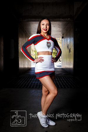 UNM Cheer 19-1326
