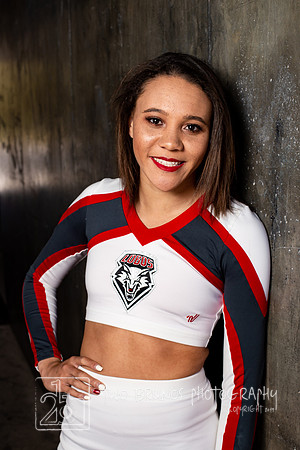 UNM Cheer 19-4554