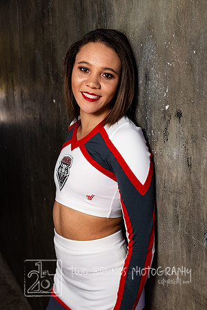 UNM Cheer 19-4558