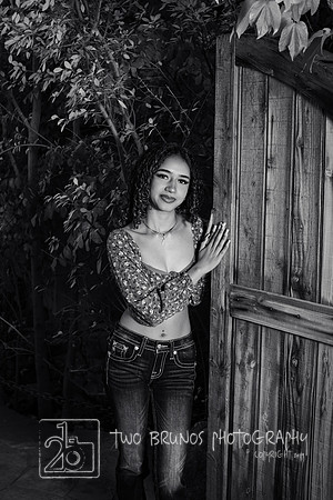 Tiana-419236-2