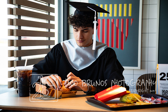 Cap and Gown 2025-413773