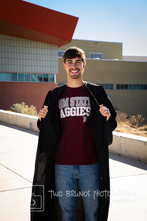 Cap and Gown 2025-413617